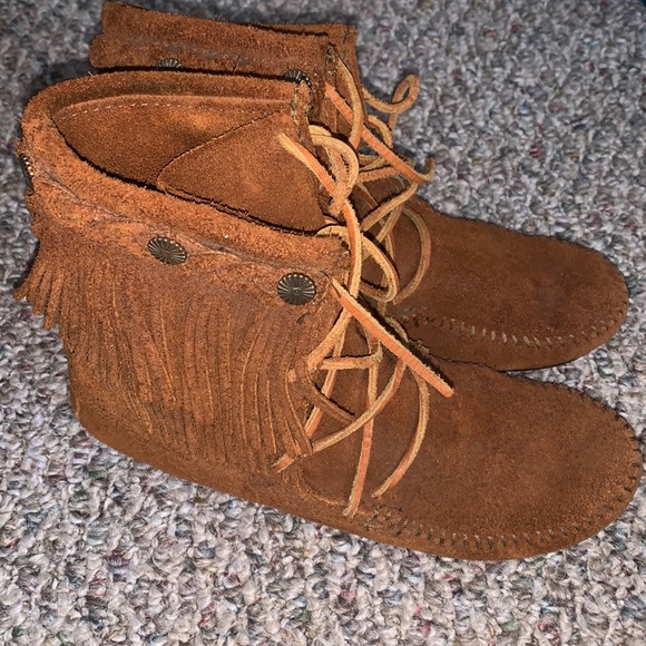 Minnetonka Moccasin Ankle Booties - Picture 2 of 6